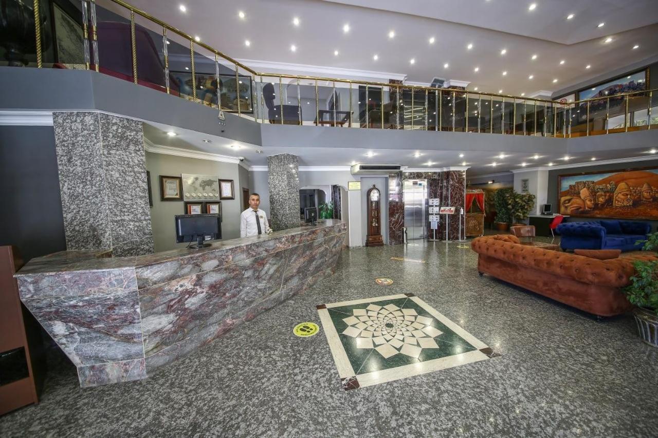 Grand Isias Hotel 阿德亚曼 外观 照片