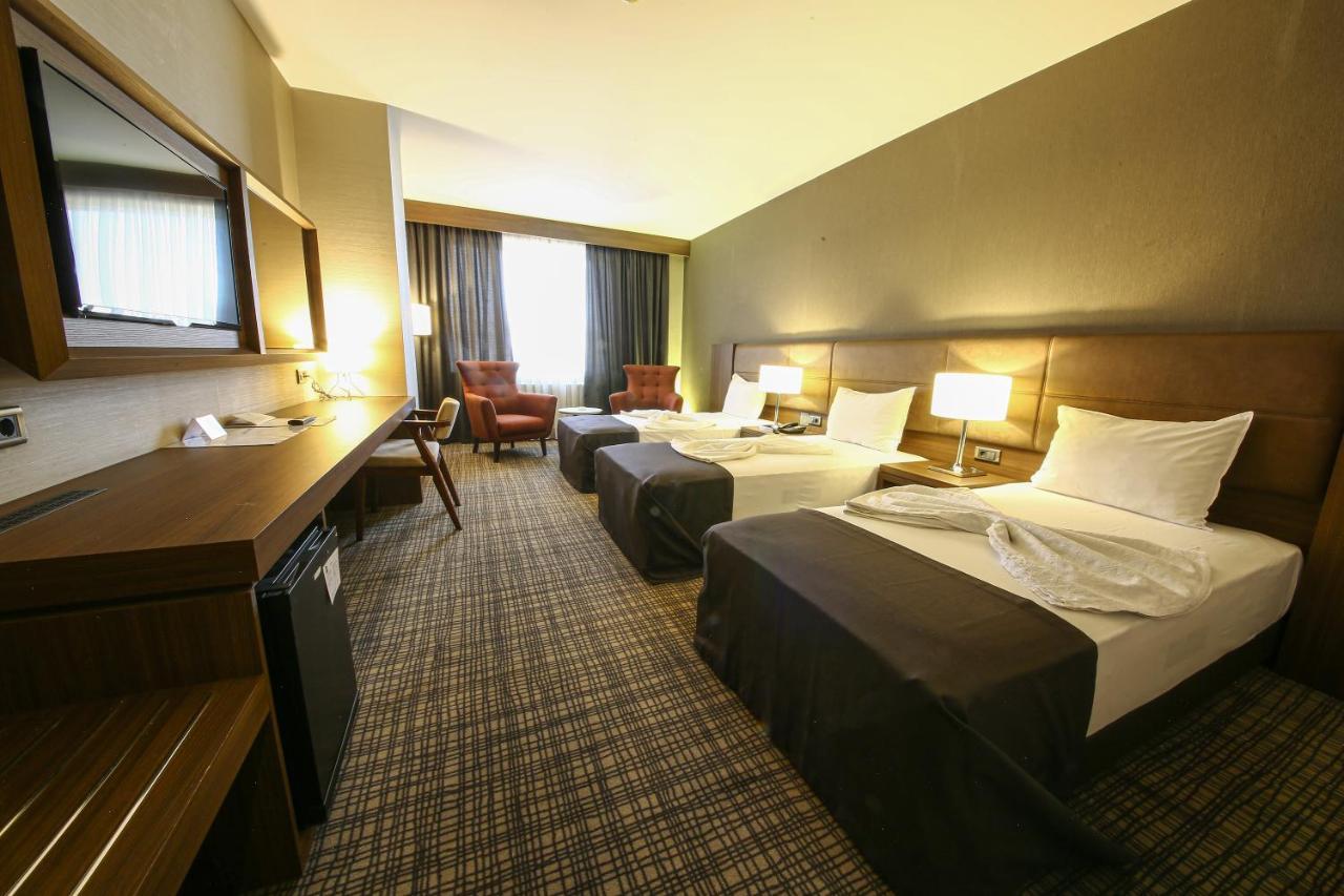 Grand Isias Hotel 阿德亚曼 外观 照片