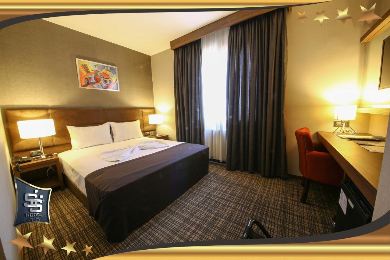 Grand Isias Hotel 阿德亚曼 外观 照片
